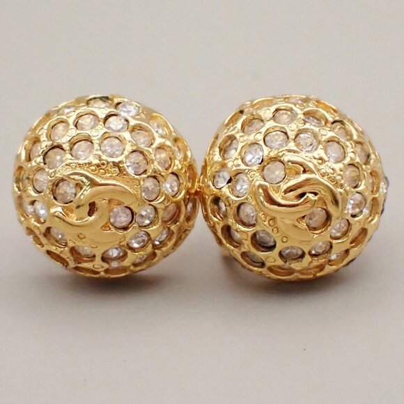 CHANEL CC Logo Rhinestone Round Button Earrings Clip-On Gold Vintage - Picture 3 of 16